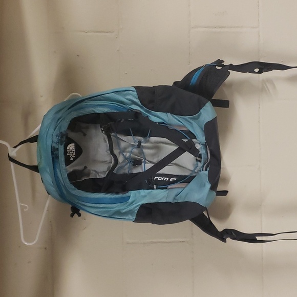 north face angstrom 25 backpack women's The North Face | Bags | The North Face Angstrom 25 Womens Backpack